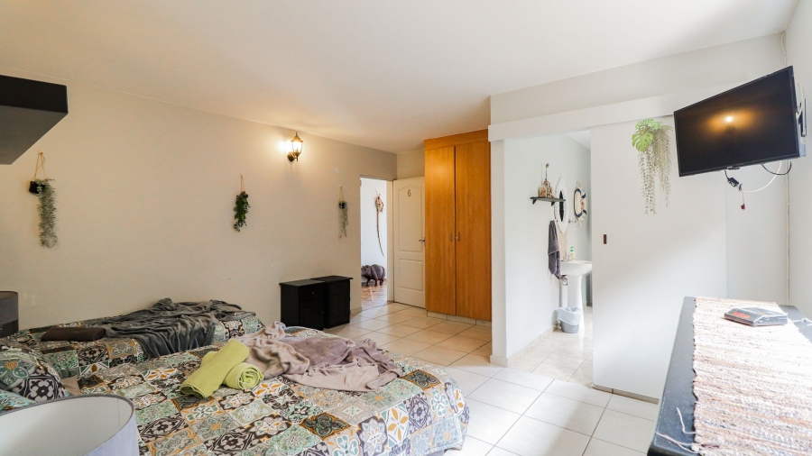  Bedroom Property for Sale in Dana Bay Western Cape